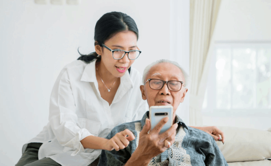 Discover One of the Best Apps for Seniors: Dooinwell