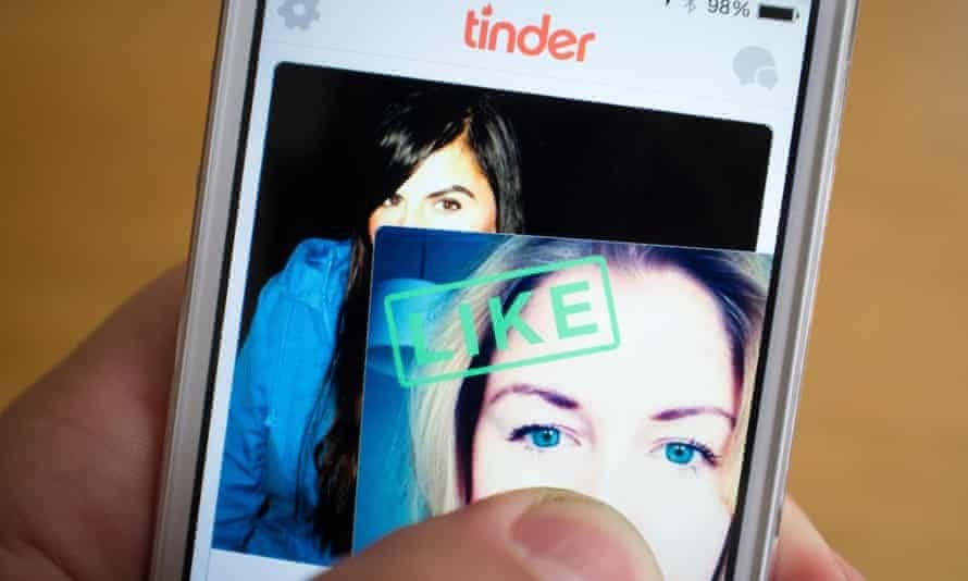 13 Crazy Tinder Stats And Facts